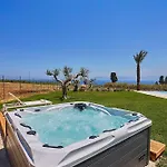 Del Borgo Con Piscina E Jacuzzi Scopello