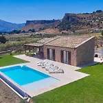 Del Borgo Con Piscina E Jacuzzi Villa *