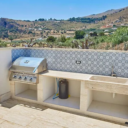 Del Borgo Con Piscina E Jacuzzi