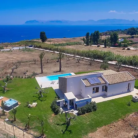 Del Borgo Con Piscina E Jacuzzi Villa Scopello (Sicily)