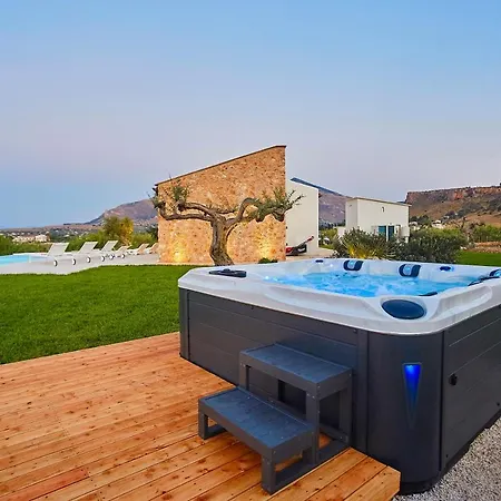 Del Borgo Con Piscina E Jacuzzi Villa *