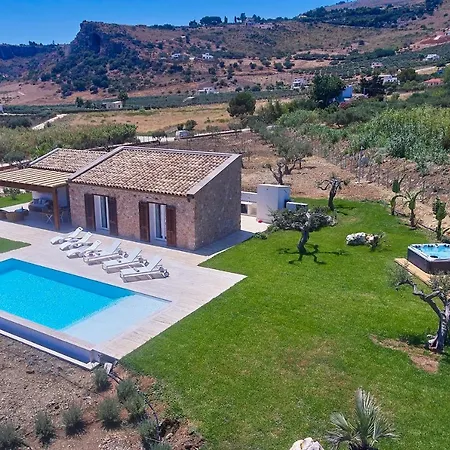 Del Borgo Con Piscina E Jacuzzi Scopello (Sicily)