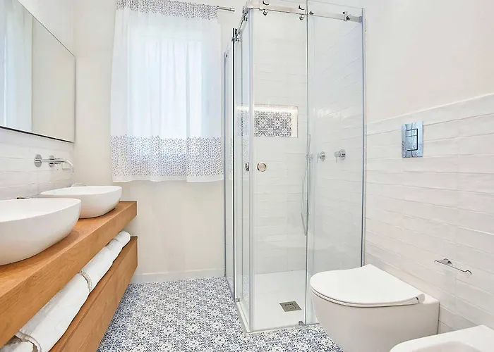 Del Borgo Con Piscina E Jacuzzi