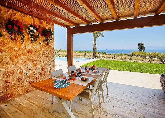 Del Borgo Con Piscina E Jacuzzi